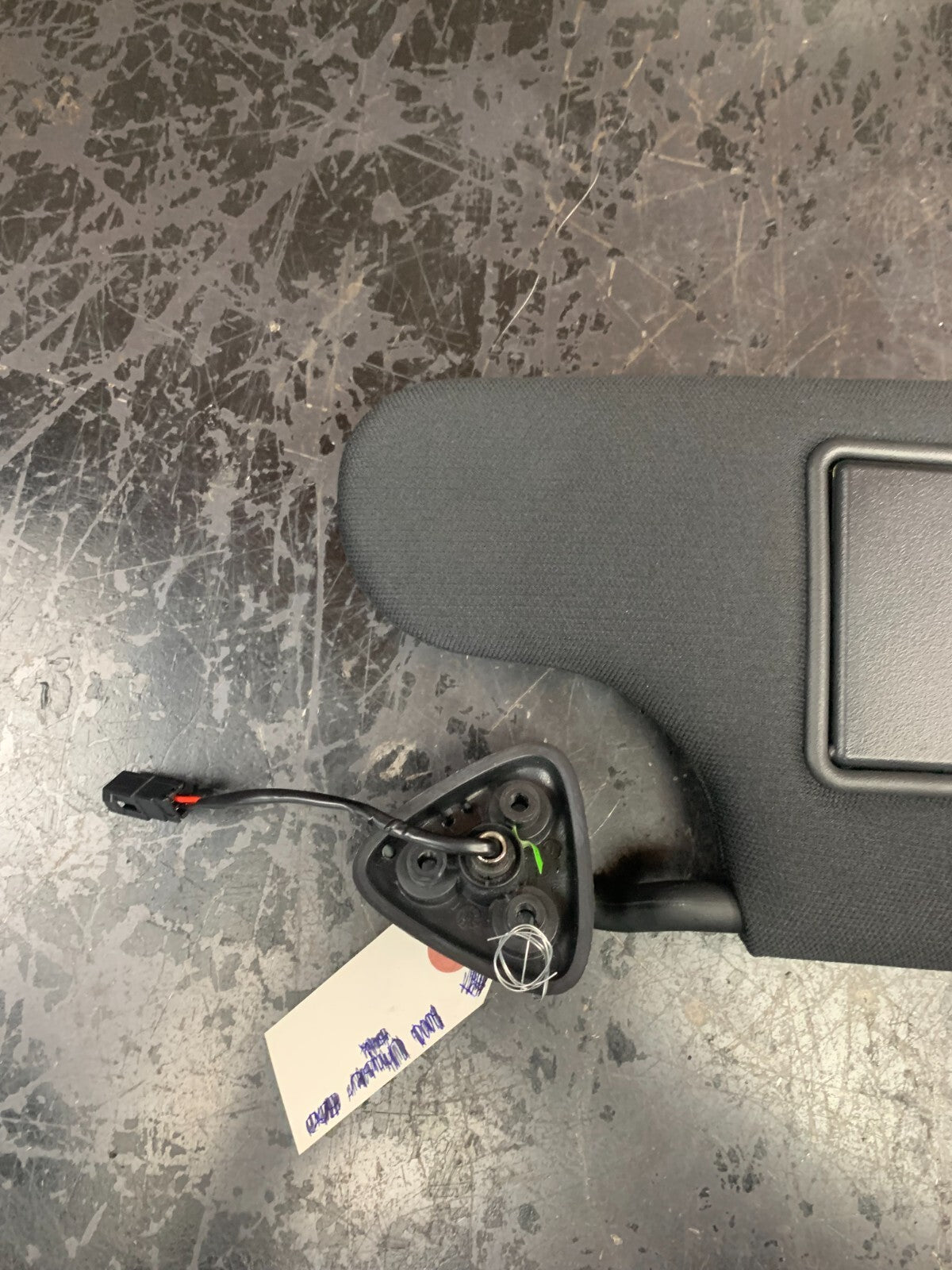 2015-2016 DODGE CHALLENGER FRONT PASSENGER RIGHT SIDE SUN VISOR OEM 55361230AB
