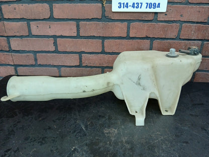 2005-07 Challenger/Charger/300 Windshield Washer Fluid Reservoir Tank 04806009aa