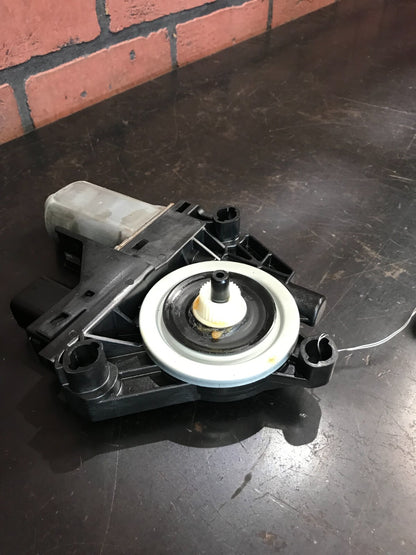 11-21 Jeep Grand Cherokee SRT Front Driver LH Window Regulator Motor 931401-101
