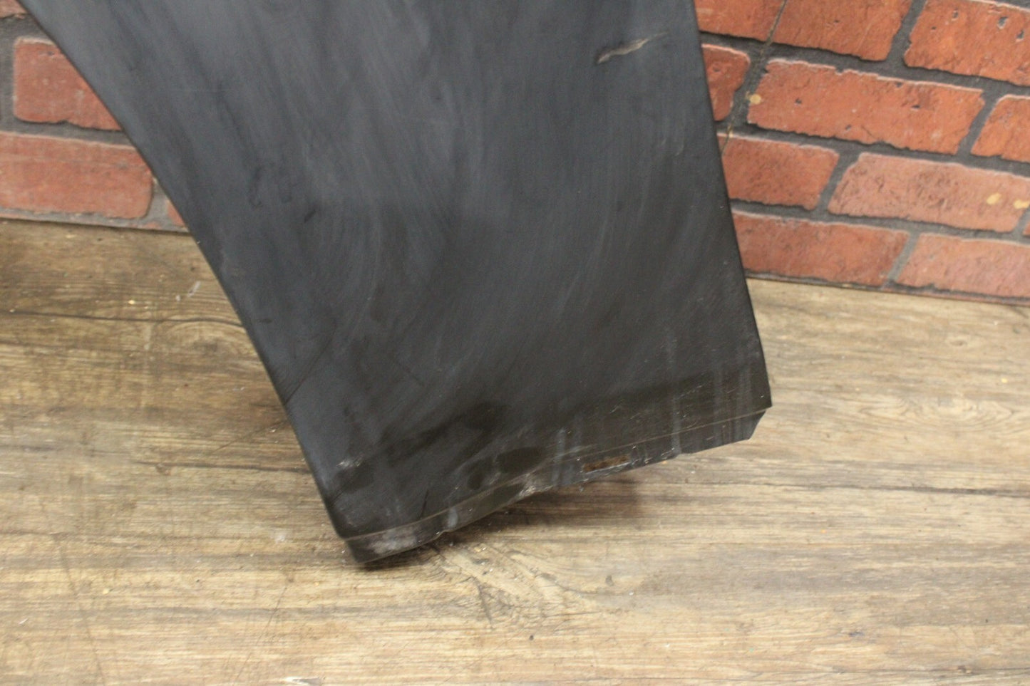 2005-2010 CHRYSLER 300 SRT8 FRONT LEFT DRIVER SIDE BODY PANEL WING FENDER OEM