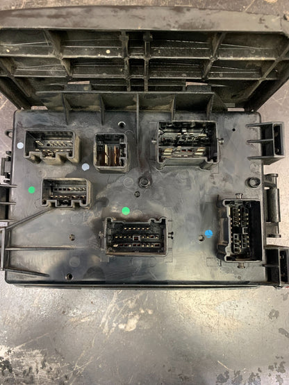 2014 Dodge Challenger Fusebox Fuse Box Relay Module Assembly OEM 68223923AA