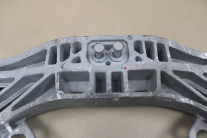 15-23 DODGE CHARGER AUTO TRANSMISSION 3.6 CROSSMEMBER MOUNT BRACKET 68170323AA