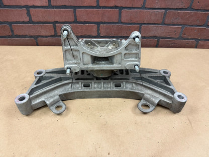 2015-2023 Charger Challenger 300 SRT8 Transmission Mount Crossmember Bracket