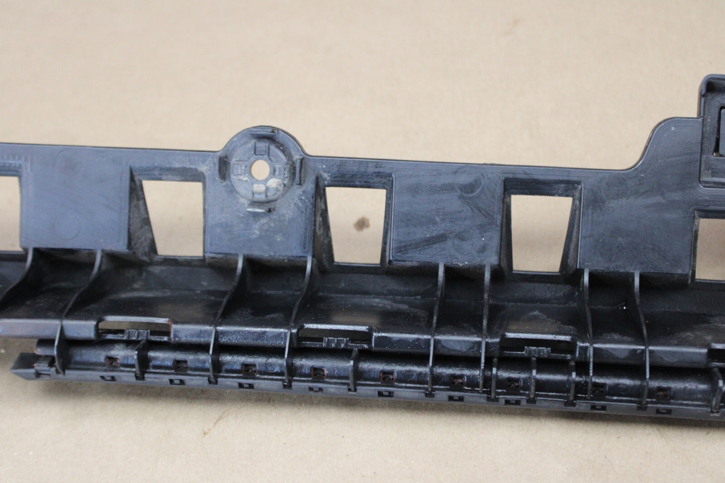 2015-2023 DODGE CHARGER REAR BUMPER FASCIA REINFORCEMENT SUPPORT BRACKET OEM