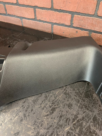 2017-2021 JEEP GRAND CHEROKEE REAR RIGHT C PILLAR TRIM PANEL OEM 5VP06DX9AB