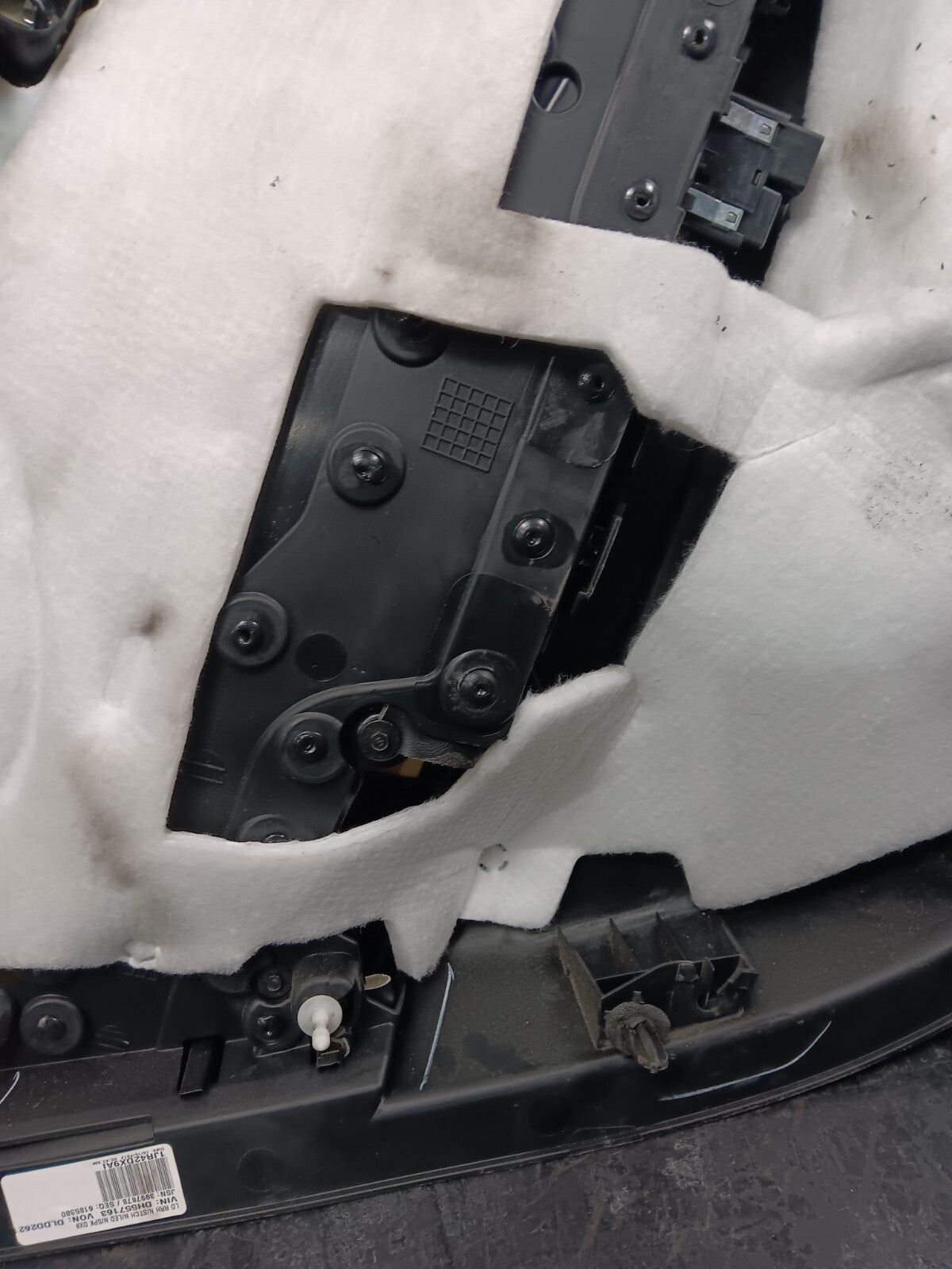2011-2014 Dodge Charger Rear Passenger RH Side Interior Door Panel 1jr42dx9ai