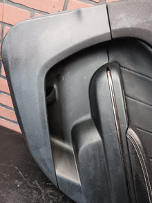 2015-2019 Dodge Charger Rear Passenger RH Interior Door Panel 5sj582x9ae
