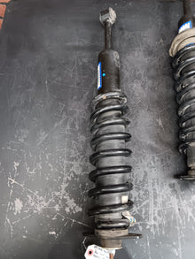 05-07 Chrysler 300/Dodge Magnum Rear Strut Shock Absorber Set of 2 04854510AB