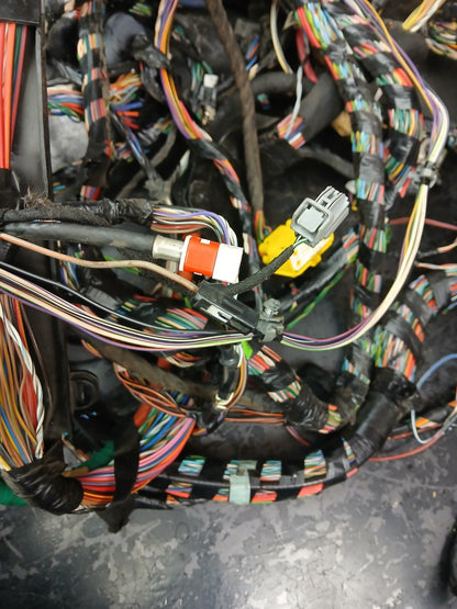2013 Dodge Challenger Unified Body Wire Wiring Harness w/ Fuse Box 68156543ab