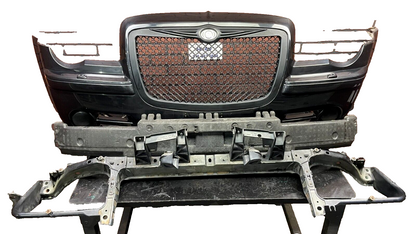 CHRYSLER 300C 05-10 FRONT COMPLETE NOZZLE GRILL FOGLIGHT MESH BUMPER