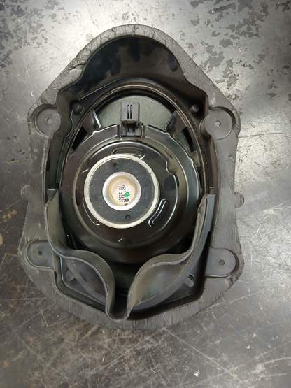 2012-2023 Dodge Challenger 6x9in Audio Sound Front Speaker Set 05091042ac