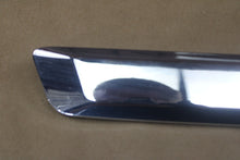 05-10 JEEP GRAND CHEROKEE SRT8 OEM REAR RIGHT CHROME MOLDING TRIM 55156846AC