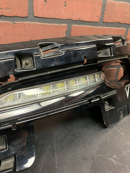 2014-15-16 jeep Grand Cherokee SRT Left side Daytime Running Light  Assembly
