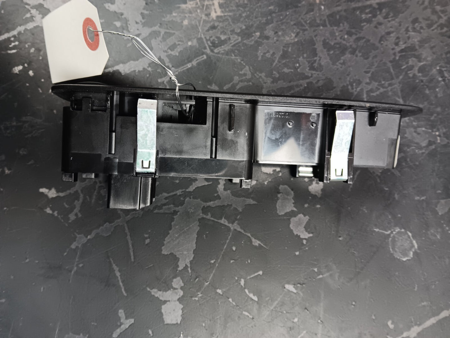 2015-2024 Jeep/Dodge/Chrysler/Ram Front Door/Window Switch w/ Bezel 68268251AC