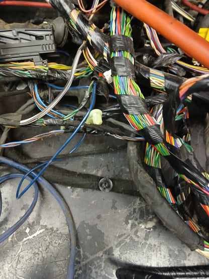 2013 Dodge Challenger Unified Body Wire Wiring Harness w/ Fuse Box 68156543ab