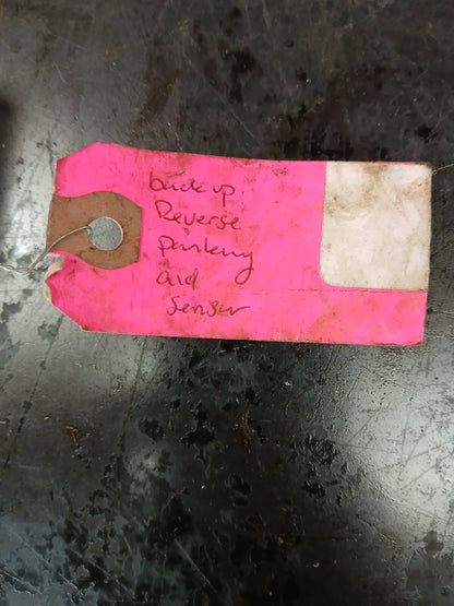 2007 Cadillac Escalade Back-up Reverse Parking Aid Sensor Module 0 263 005 033