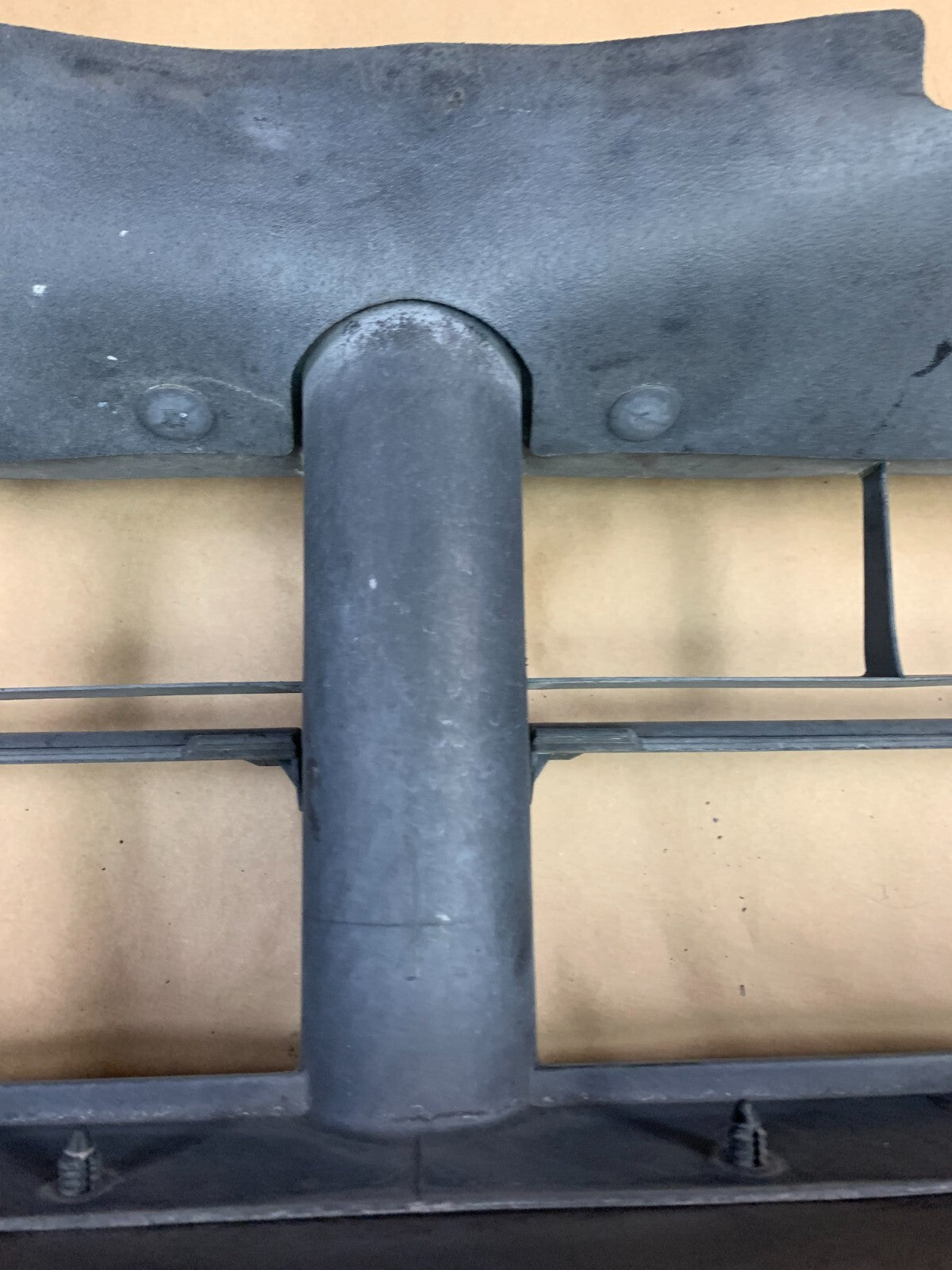 2015-2019 DODGE RAM 1500 5.7 Active Air Shutter Classic Style OEM Missing Slats