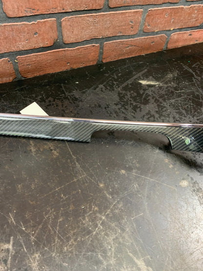 15-18 JEEP GRAND CHEROKEE SRT8 OEM FRONT LH DOOR PANEL CARBON FIBER TRIM Damaged