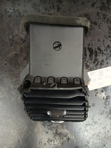2017 Jeep Grand Cherokee Front Driver LH Side Dash Air Vent x90016503an