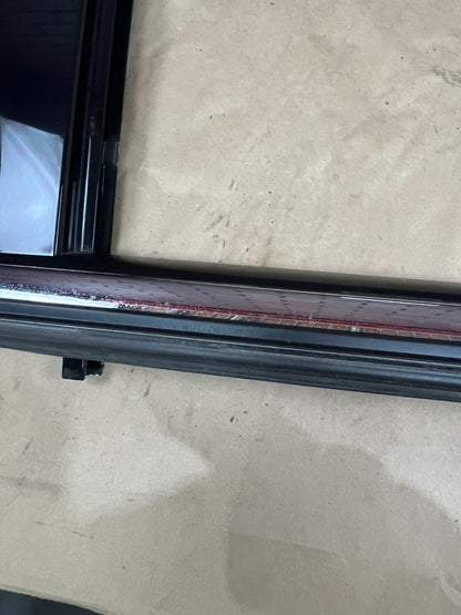 2008-2014 Cadillac Escalade Front Passenger RH Side Door Window Molding Trim