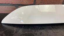 2013-2016 FORD ESCAPE TRUNK LID TAILGATE TRIM PANEL MOLDING W CAMERA WHITE