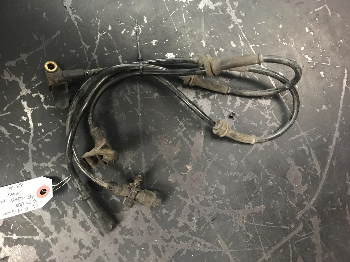 2001-2010 Dodge Chrysler ABS Anti-Lock Brake Wheel Speed Sensor 05273332AE