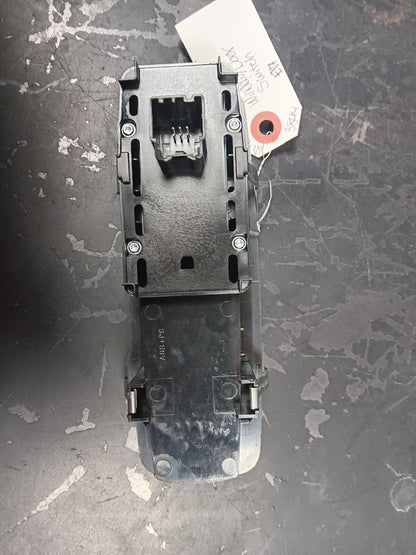 2015-2024 Jeep/Dodge/Chrysler/Ram Front Door/Window Switch w/ Bezel 68268251AC