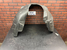 DODGE CHALLENGER R/T SCAT PACK 15-23 OEM FRONT RIGHT PASSENGER SPLASH SHIELD