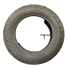 Cooper Discoverer AT3 XLT Used Tire LT 275/65R20 5/32nds