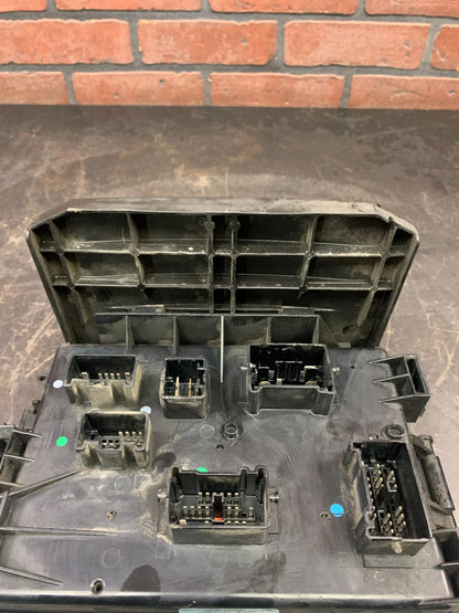 2014 Dodge Challenger Fusebox Fuse Box Relay Module Assembly OEM 68223923AA