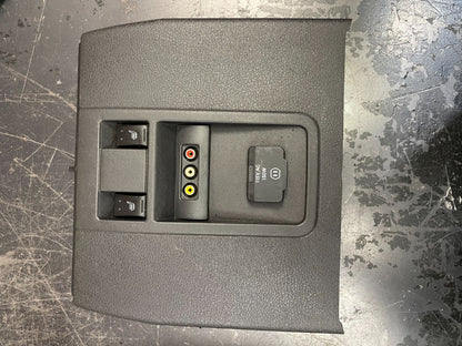 OEM 08-10 JEEP Grand Cherokee Rear Seat DVD Entertainment System VES Remote AV