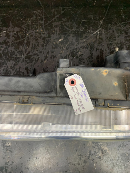 2008-2014 Dodge Challenger Headlight Passenger Right Side Head Lamp 00039293