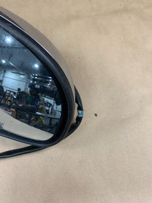 2009-2014 Suburban Passenger RH Side Door Mirror Power Folding Heated 25788590