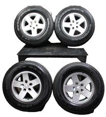2007-2017 Jeep Wrangler 17x7.5" Wheel Set Goodyear 255/75R17 Light Damage Silver