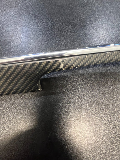 15-18 JEEP GRAND CHEROKEE SRT8 OEM FRONT LH DOOR PANEL CARBON FIBER TRIM Damaged