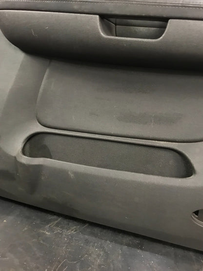 2007-08 GMC Yukon Denali XL Front Passenger RH Side Interior Door Panel 2578010