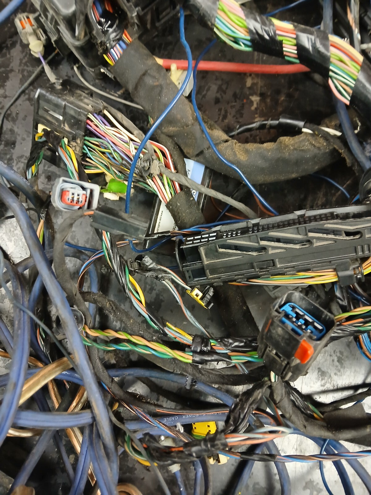 2013 Dodge Challenger Unified Body Wire Wiring Harness w/ Fuse Box 68156543ab