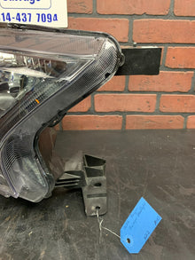 OEM 2019 2020 2021 Ford Ranger Right RH Passenger Halogen Headlight LIKE NEW