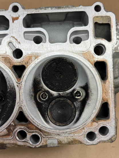 05-10 Dodge Jeep 6.1l Hemi SRT8 OEM CORE DMG Right Pass Cylinder Head 05037369aa