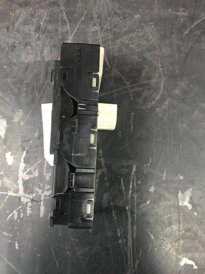 2008-2011 Dodge Challenger SRT Window & Door Lock Switch Assembly 04602784aa