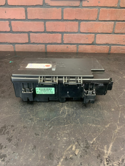 2015 RAM 1500 OEM FUSE BOX INTELLIGENT POWER DISTRIBUTION CENTER 68243263AC