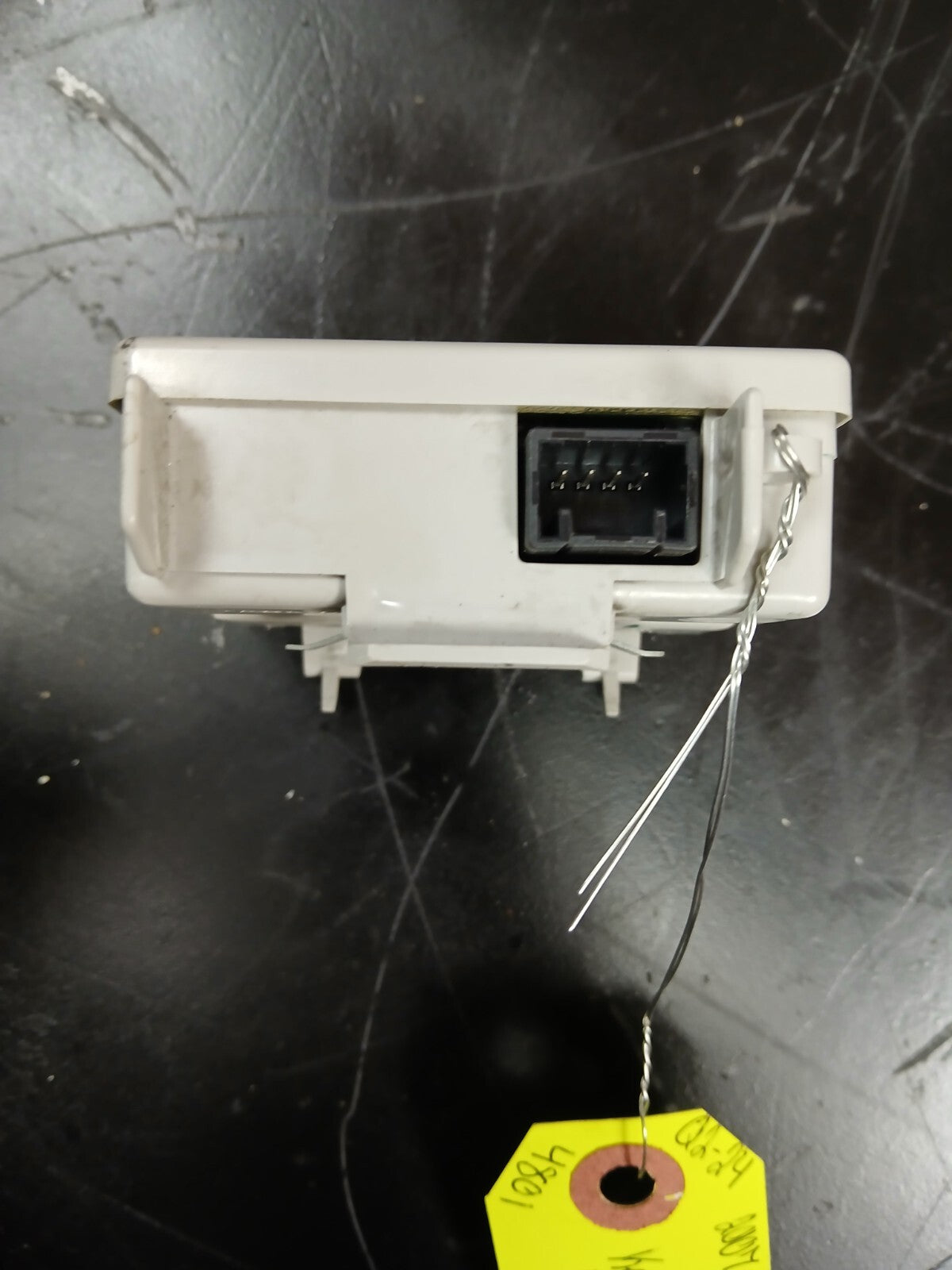2007 Pontiac Solstice GXP GM Anti Theft Keyless Entry Receiver Module 15912630