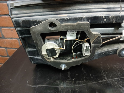 2011-2014 Dodge Charger Rear Center Tail Light Brake Light Assembly 57010652ae