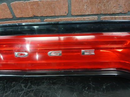 2011-2014 Dodge Charger Rear Center Tail Light Brake Light Assembly 57010652ae