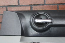 06-10 Dodge Charger SRT8 Front Passenger RH Side Interior Door Panel 0YH121DBAE