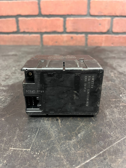 09-10 Dodge Challenger SRT8 Key and Ignition Node Receiver Module OEM 68290854AB