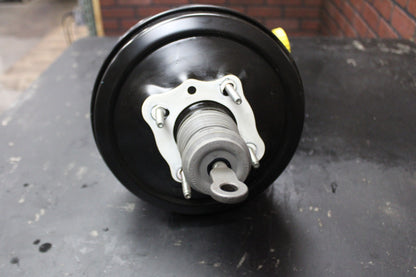 11-14 Challenger Charger 300 SRT8 Power Brake Booster Master Cylinder 05154787AA