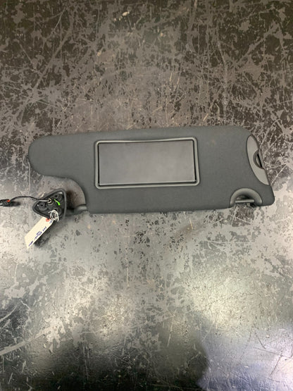 2015-2016 DODGE CHALLENGER FRONT PASSENGER RIGHT SIDE SUN VISOR OEM 55361230AB