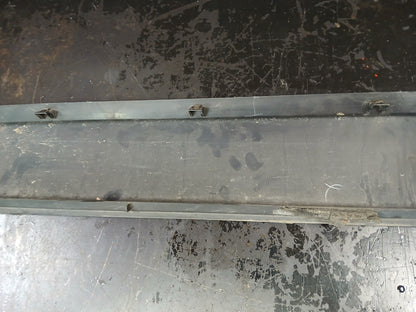 2008-2014 Dodge Challenger Passenger RH Side Skirt Rocker Molding 05028798ah