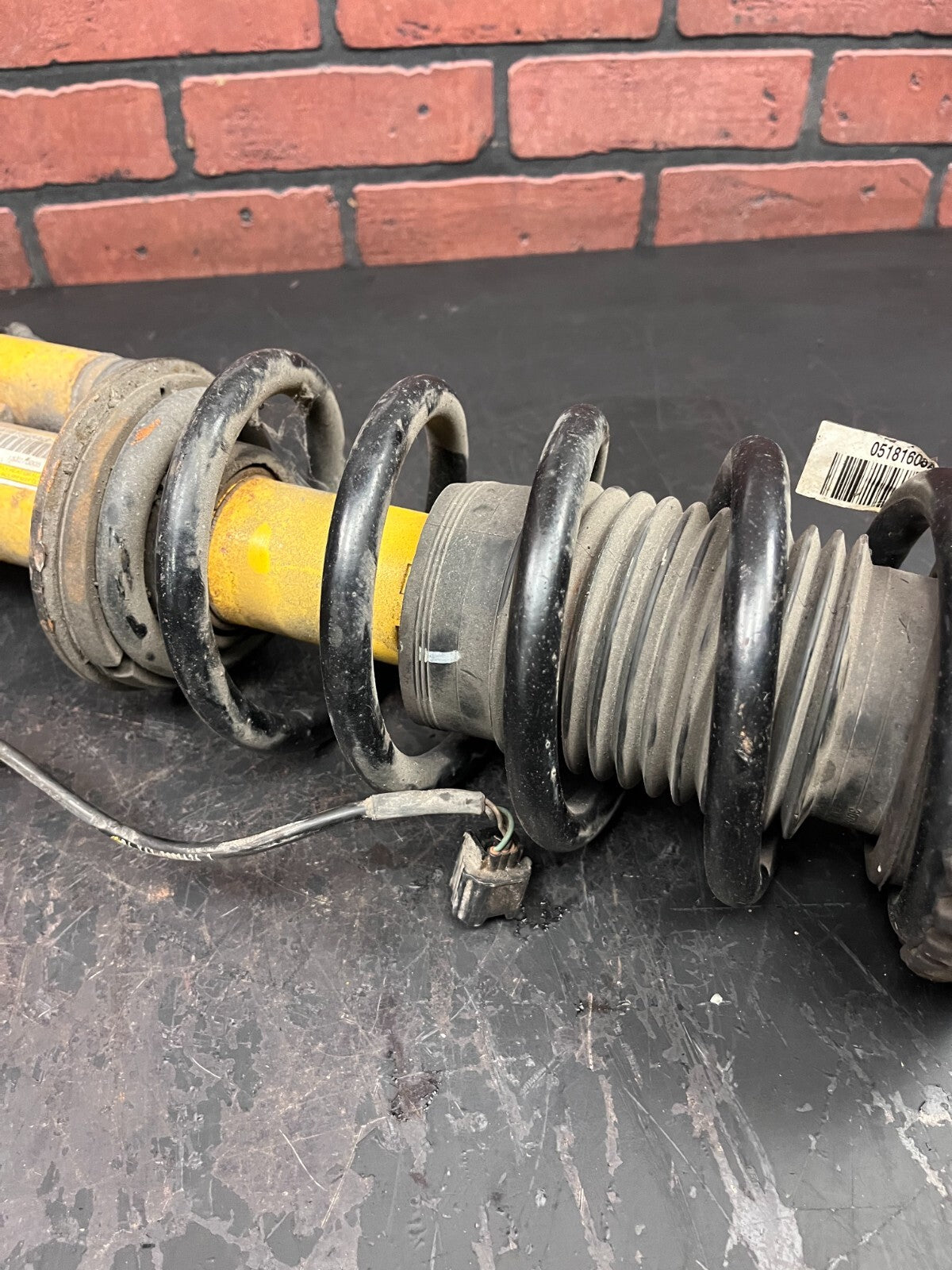 12-23 Chrysler 300 Passenger RH Front Strut Shock Absorber BILSTEIN 05181548AG